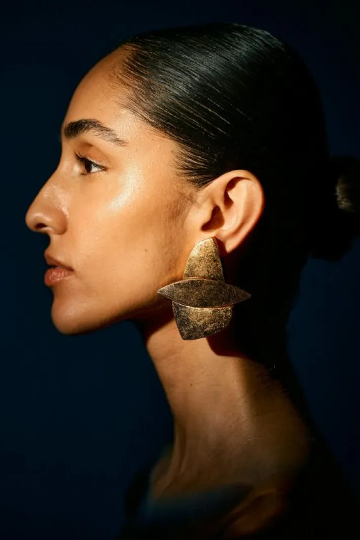 Monies Olia earring: goldfoil