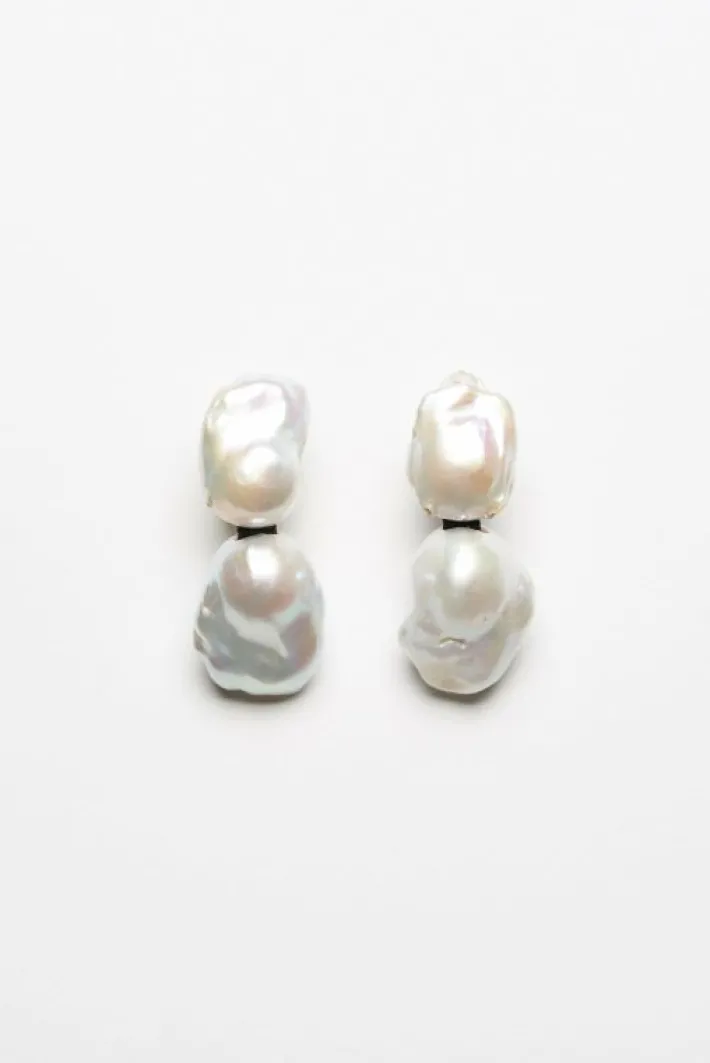 Monies Sable earrings: baroque pearls