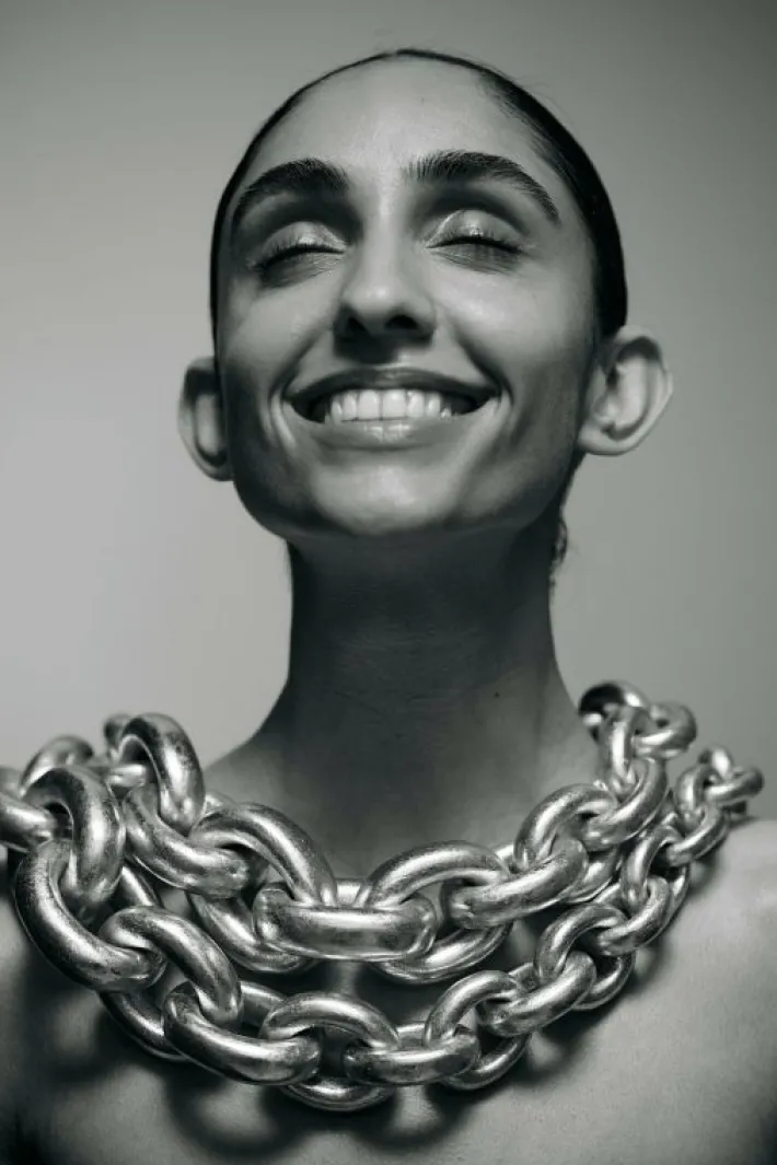 Monies Shanghai necklace: silverfoil