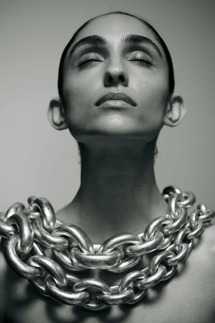 Monies Shanghai necklace: silverfoil